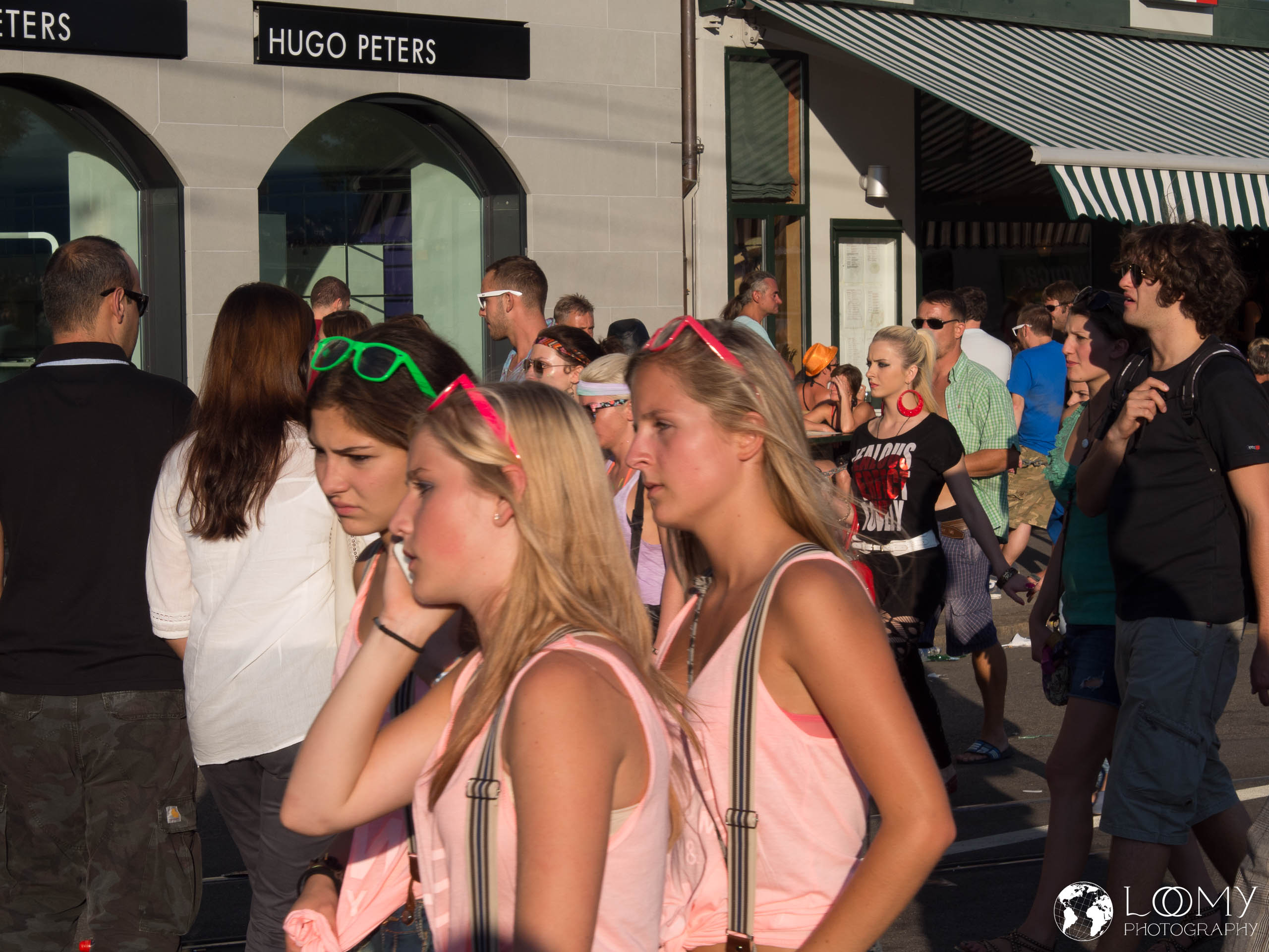 War rot schon ausverkauft?