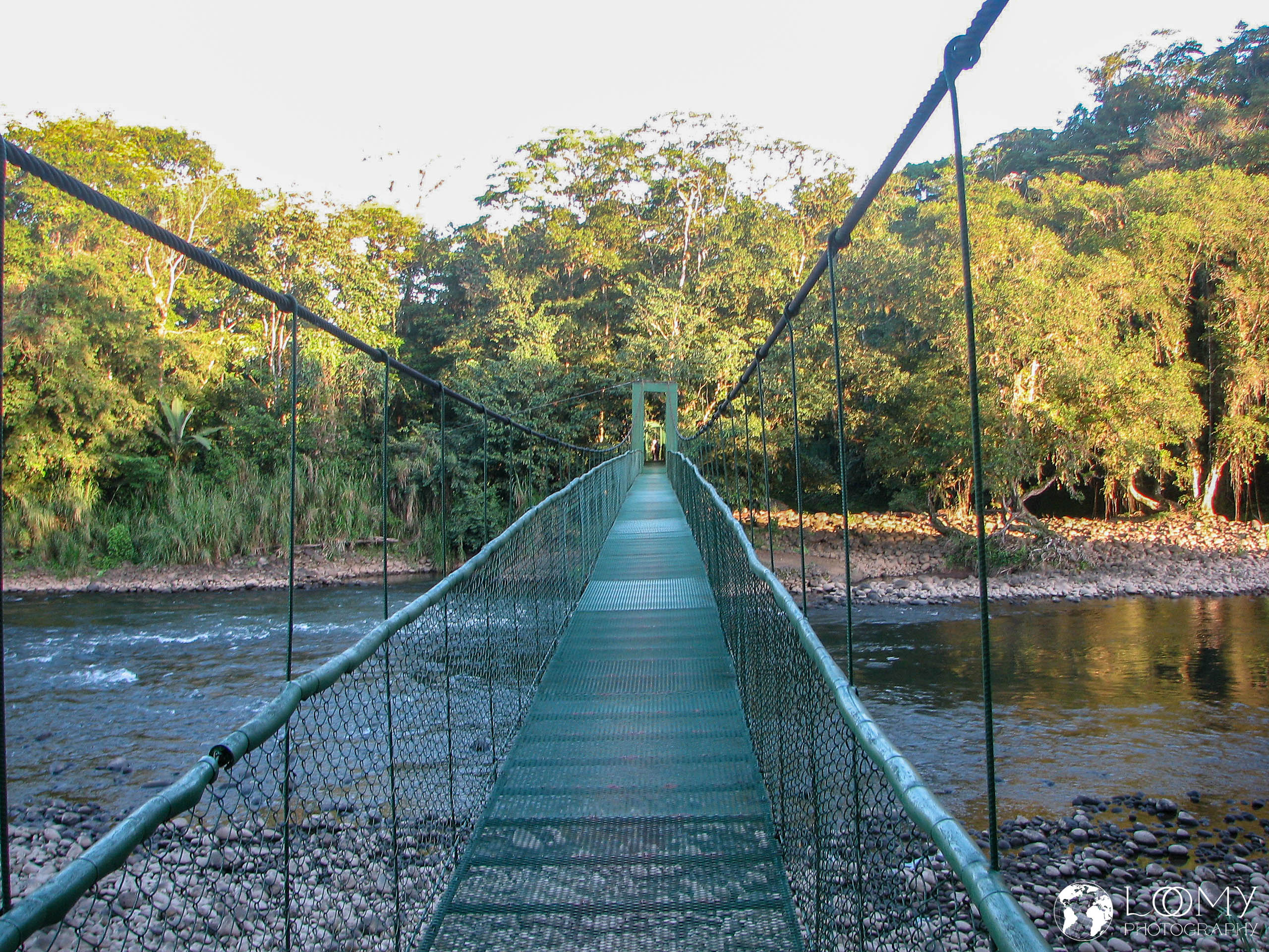 Hängebrücke über den Rio Sarapiquí