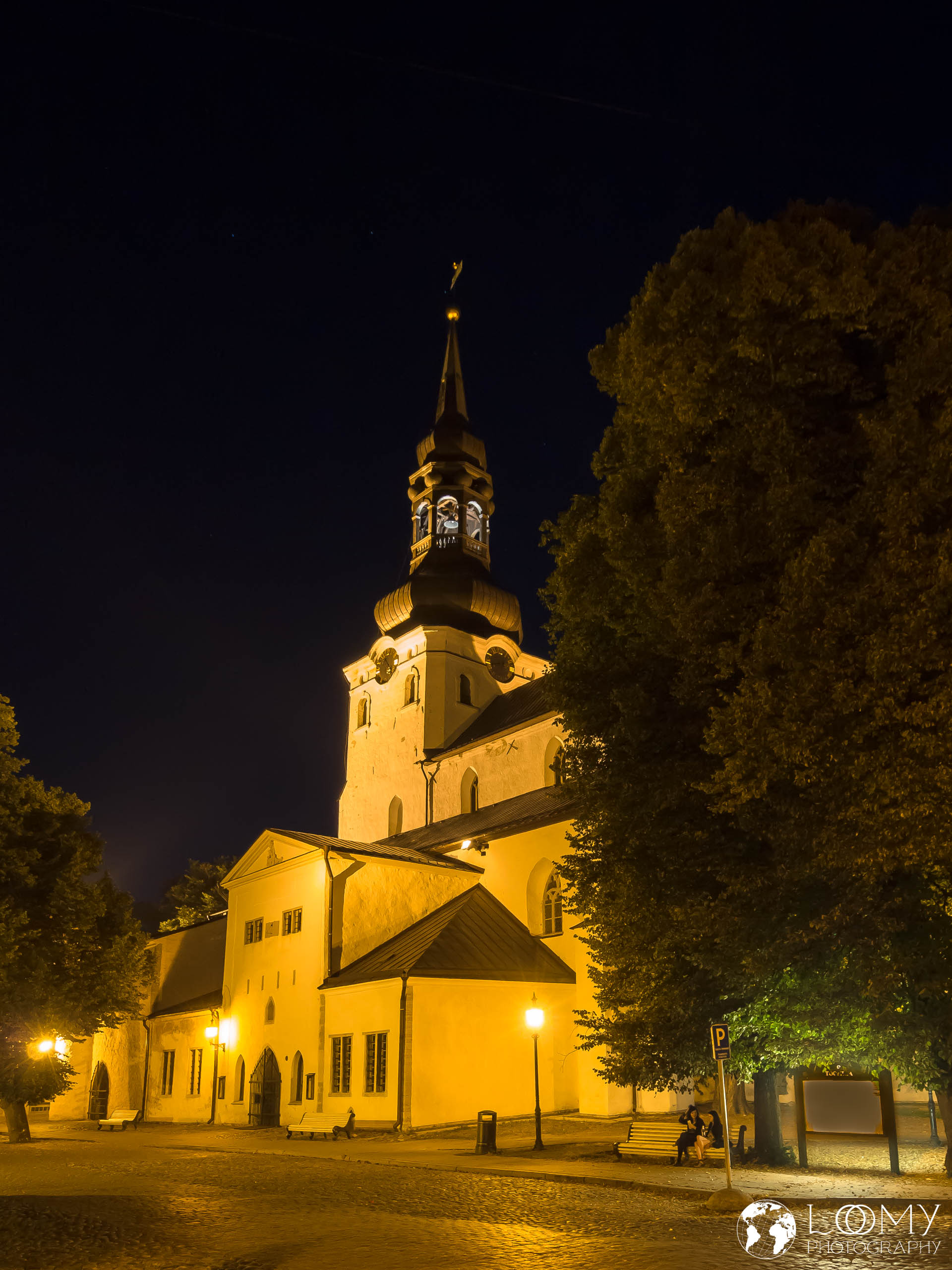 Dom