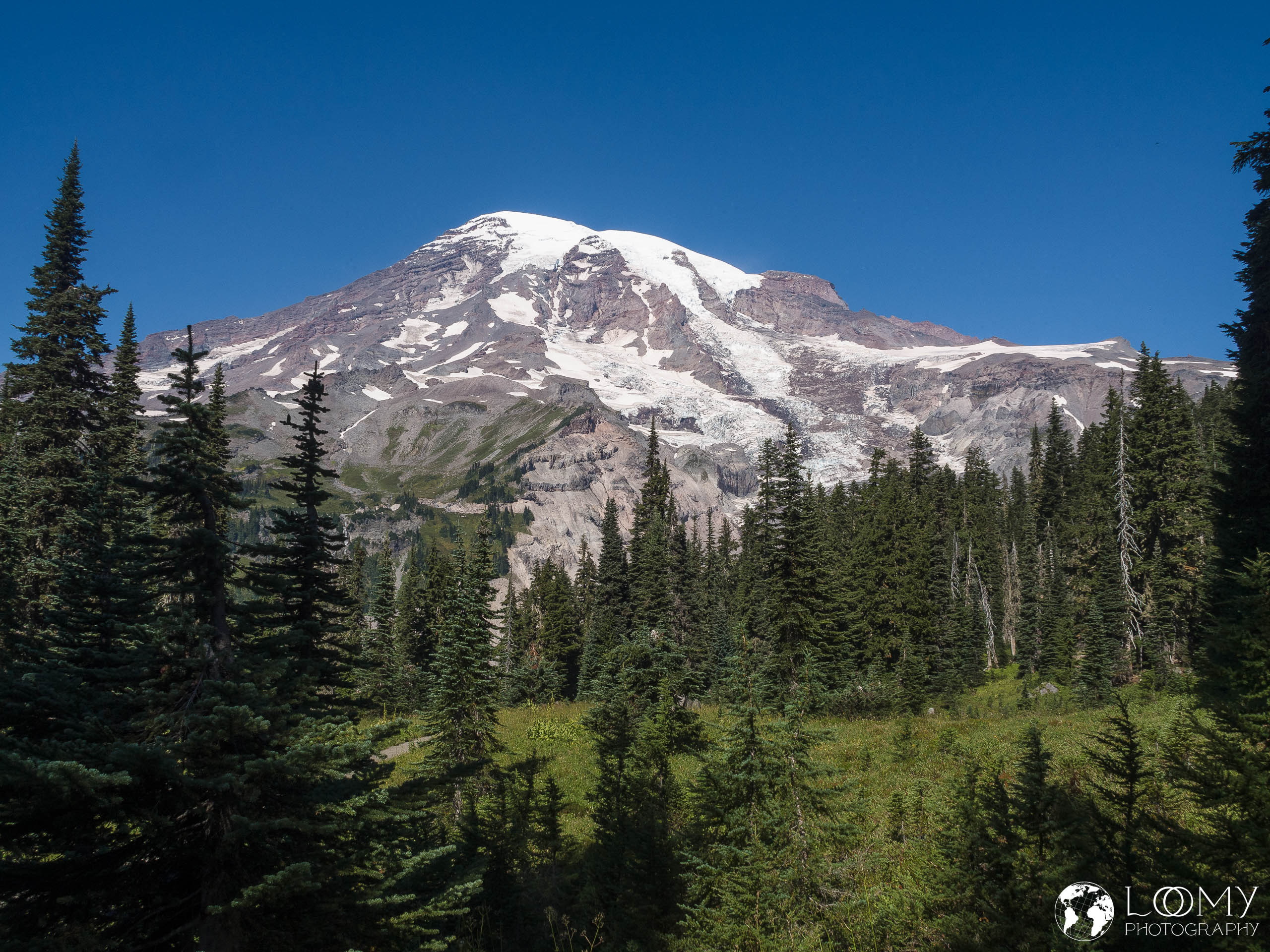Mt. Rainier (4392m)